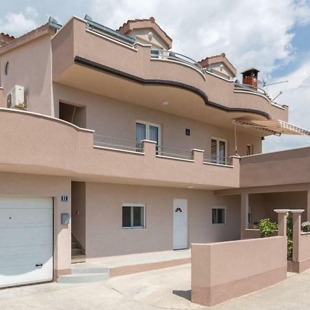 Apartments Mira Kastela Exterior photo